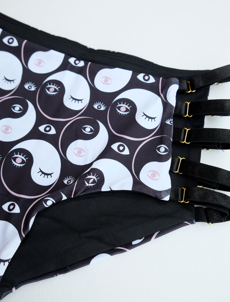 Yin Yang Eyes Midnight Super Strap Shorts
