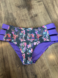 *SAMPLE* Pole & Plants Strappy Side Shorts Sz M