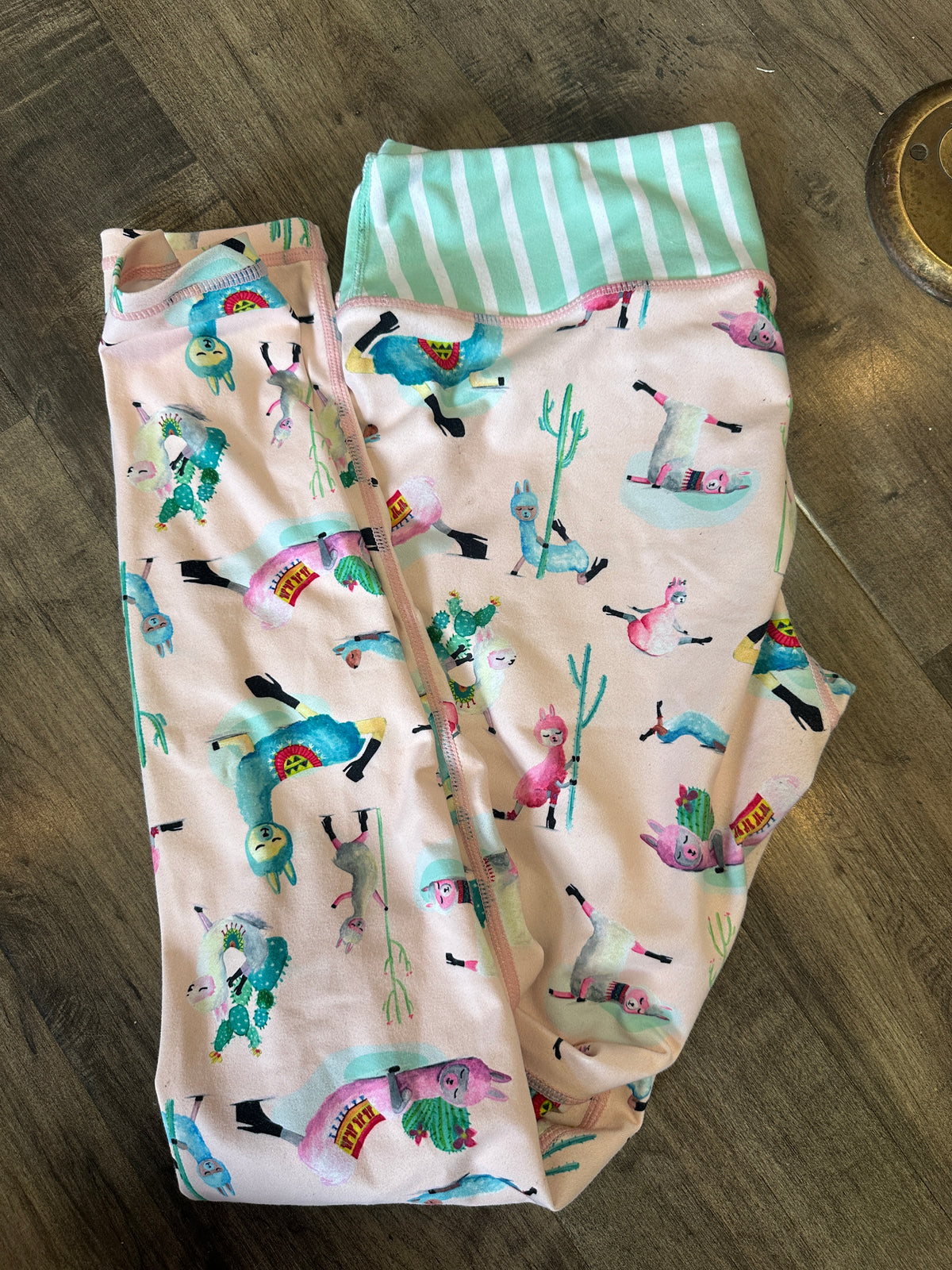 *PRE-LOVED* Low Flow Llamas Stripe Waistband Sz M